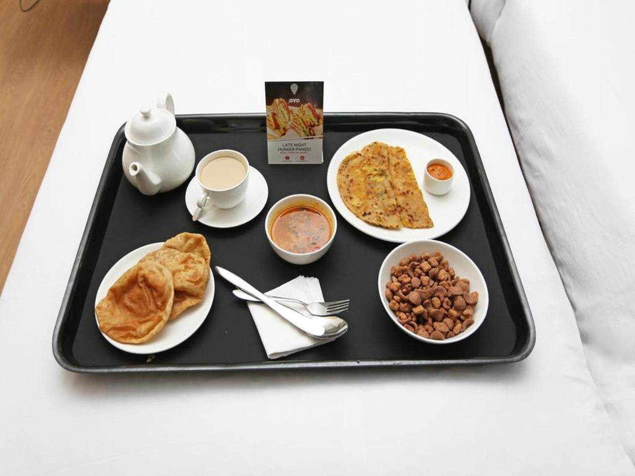 Konark Apartment Malad Bagian luar foto