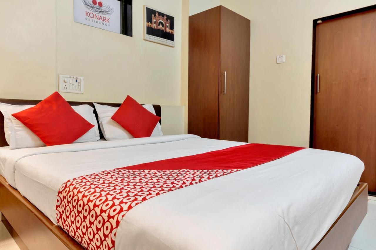 Konark Apartment Malad Bagian luar foto