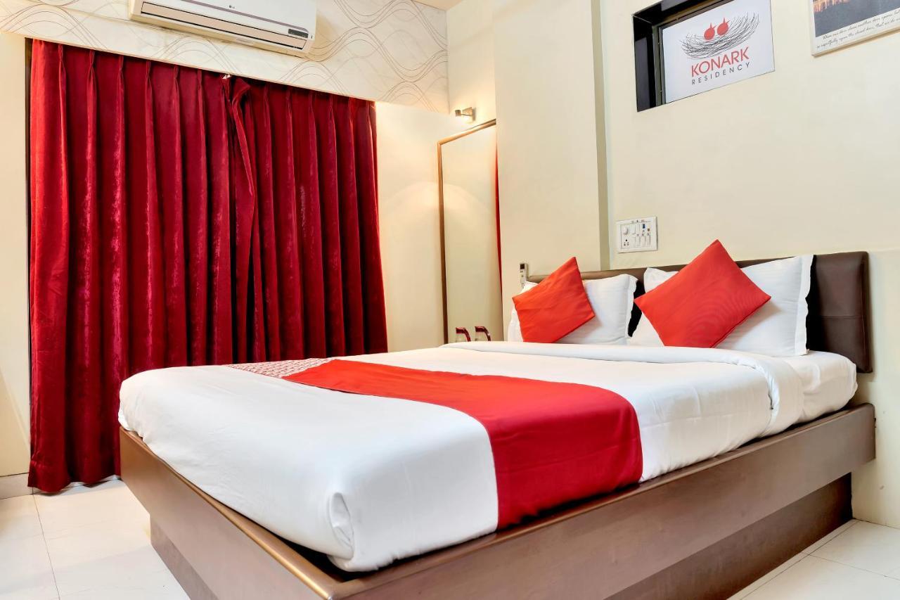 Konark Apartment Malad Bagian luar foto