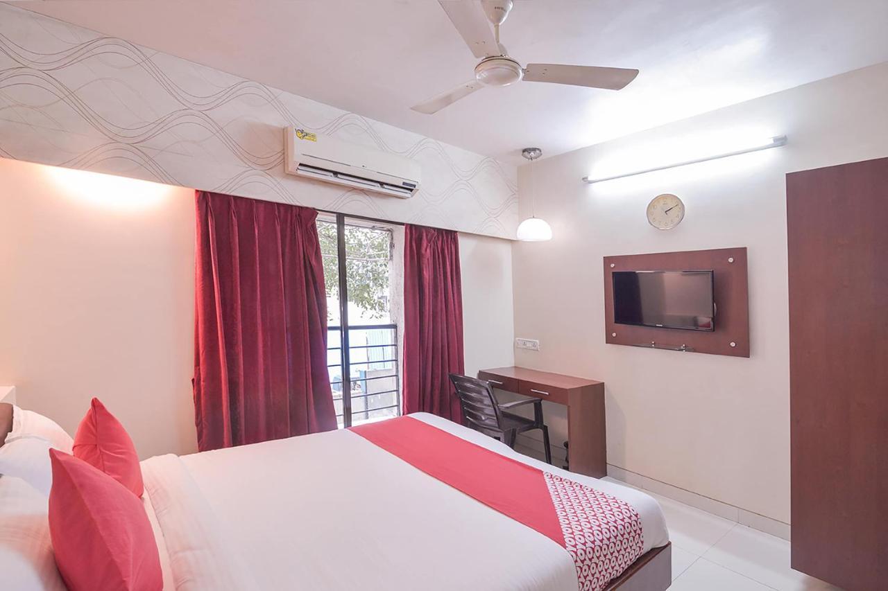 Konark Apartment Malad Bagian luar foto